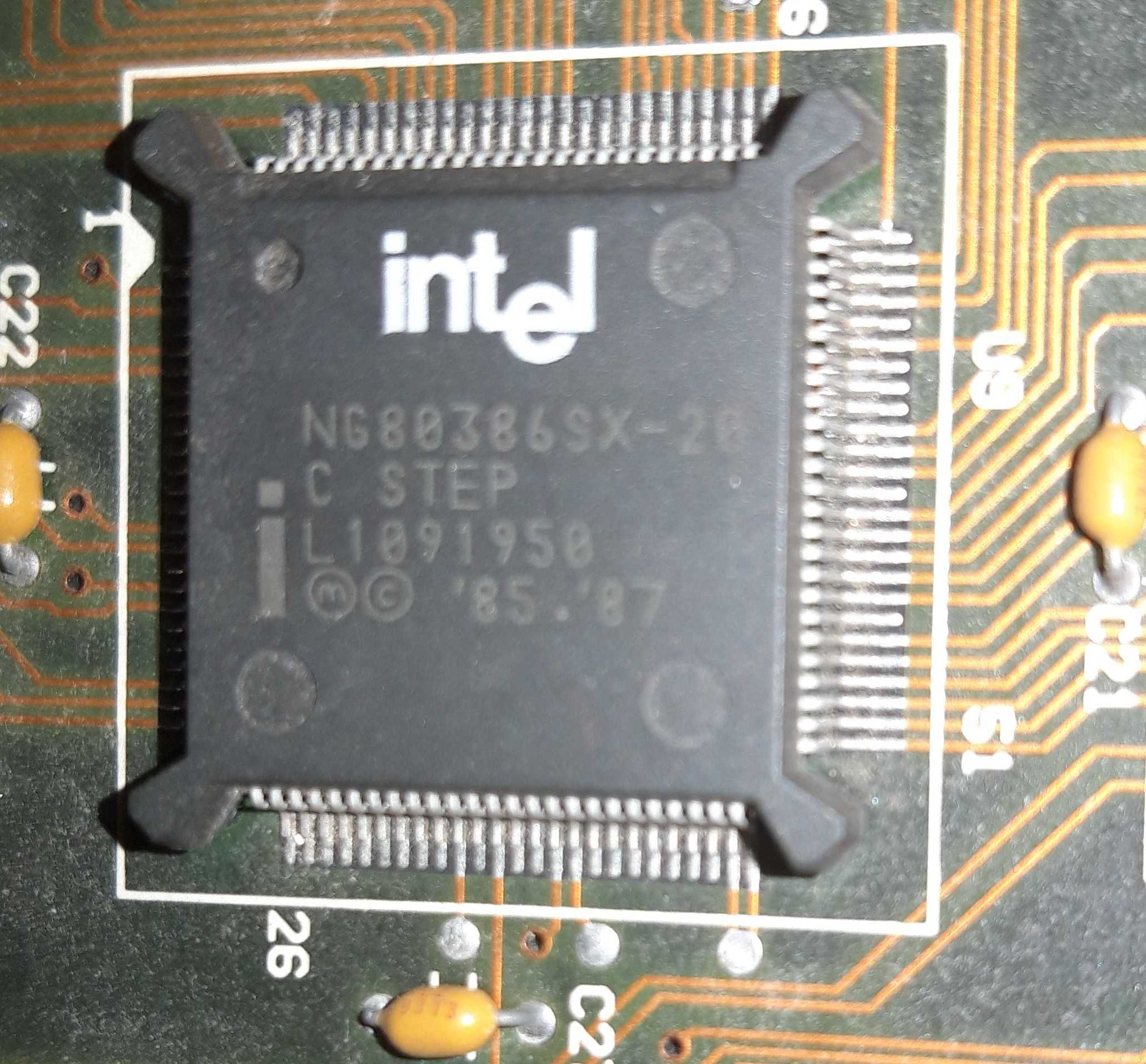 Płyta główna 386 z procesorem INTEL 386 SX-20 złącza ISA