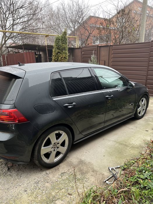 Оригинальные диски Mercedes R17 a2054015500