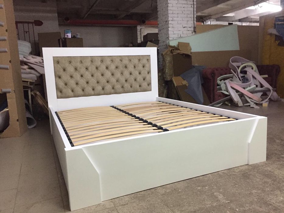 Перетяжка та ремонт м’яких меблів