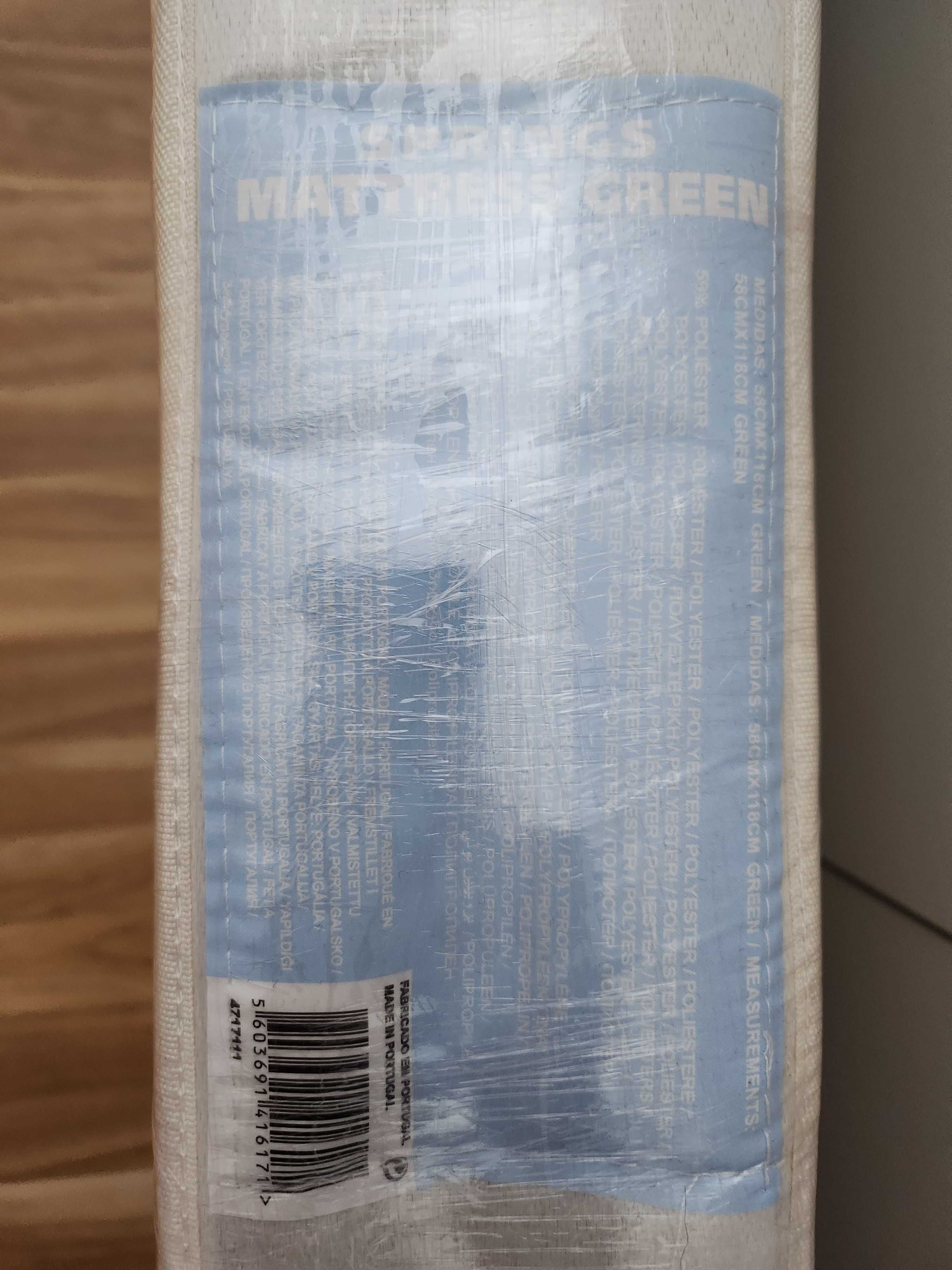 Colchão com um tecido Stretch, suave (usado em bom estado)