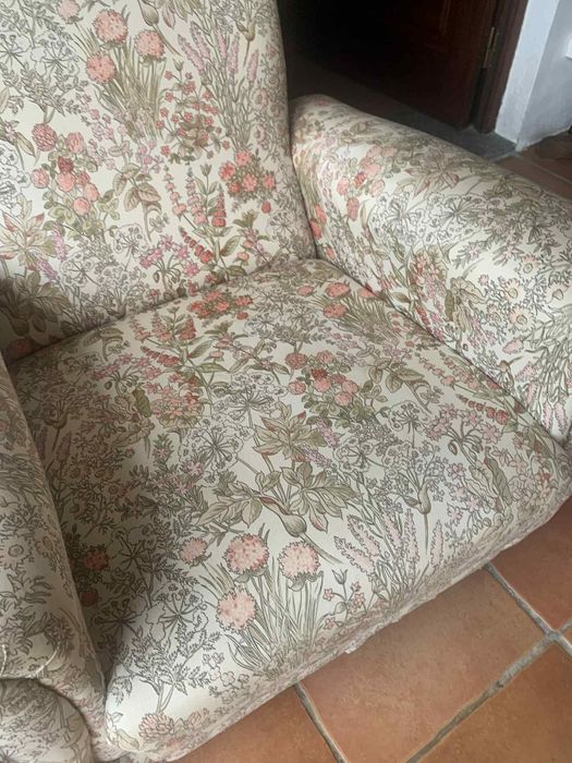 Sofá de um lugar em tecido