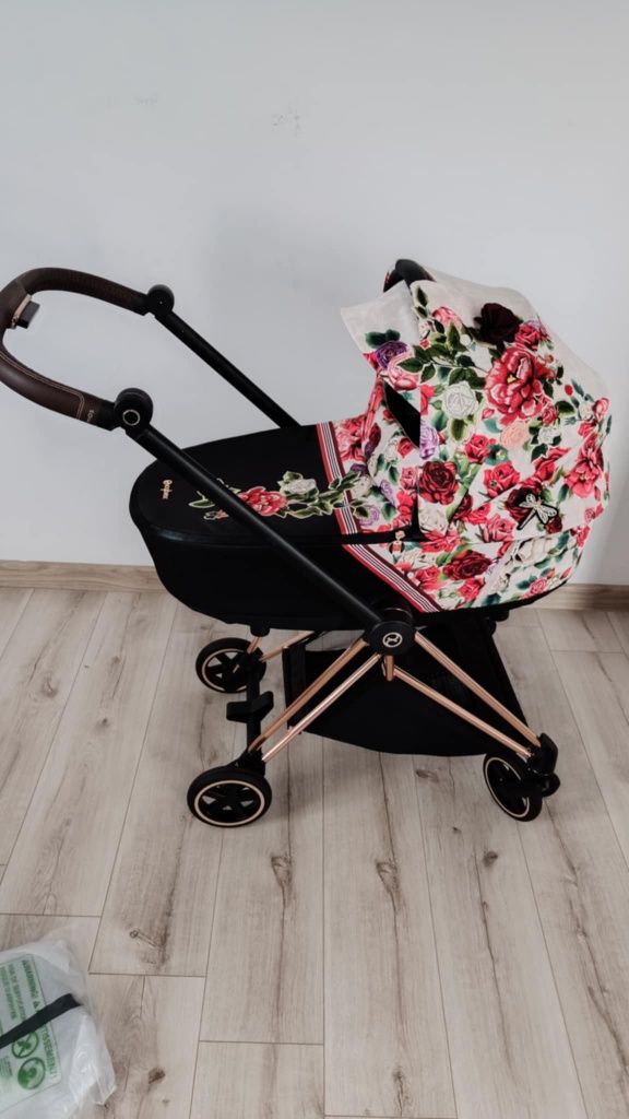 Rezerwacja !!Cybex mios spring blossom 3w1