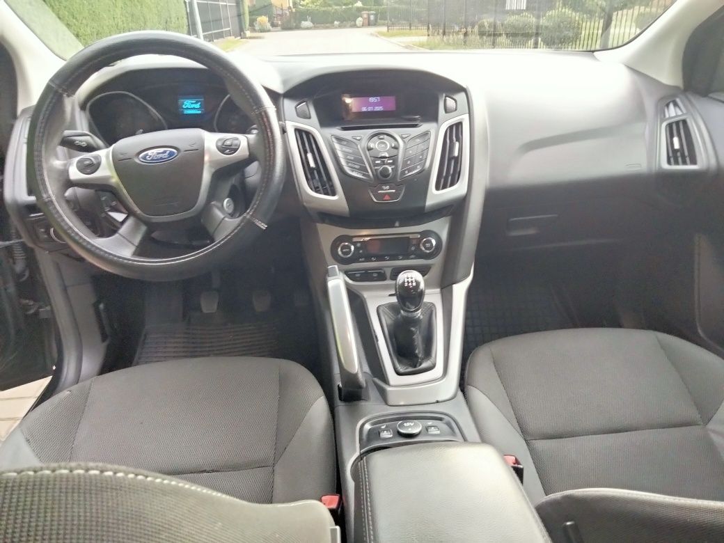 Ford Focus MK3 1.6 125KM SZWAJCARIA