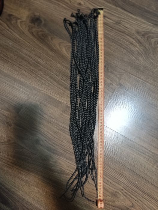 Штучні косички зі зі