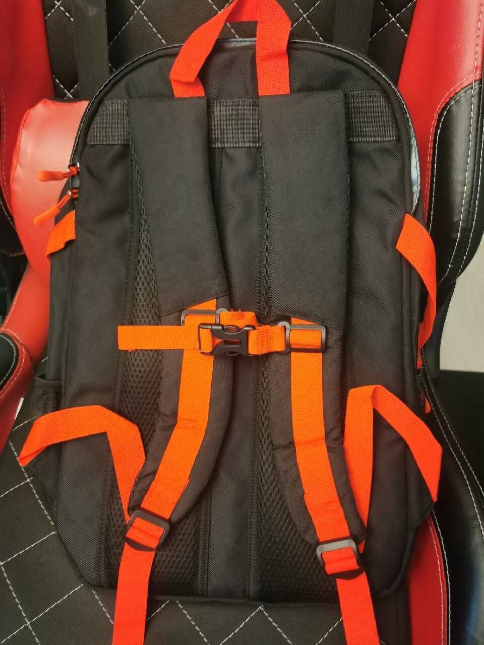 Plecak Hi Mountain 32l City space czarno-czerwony
