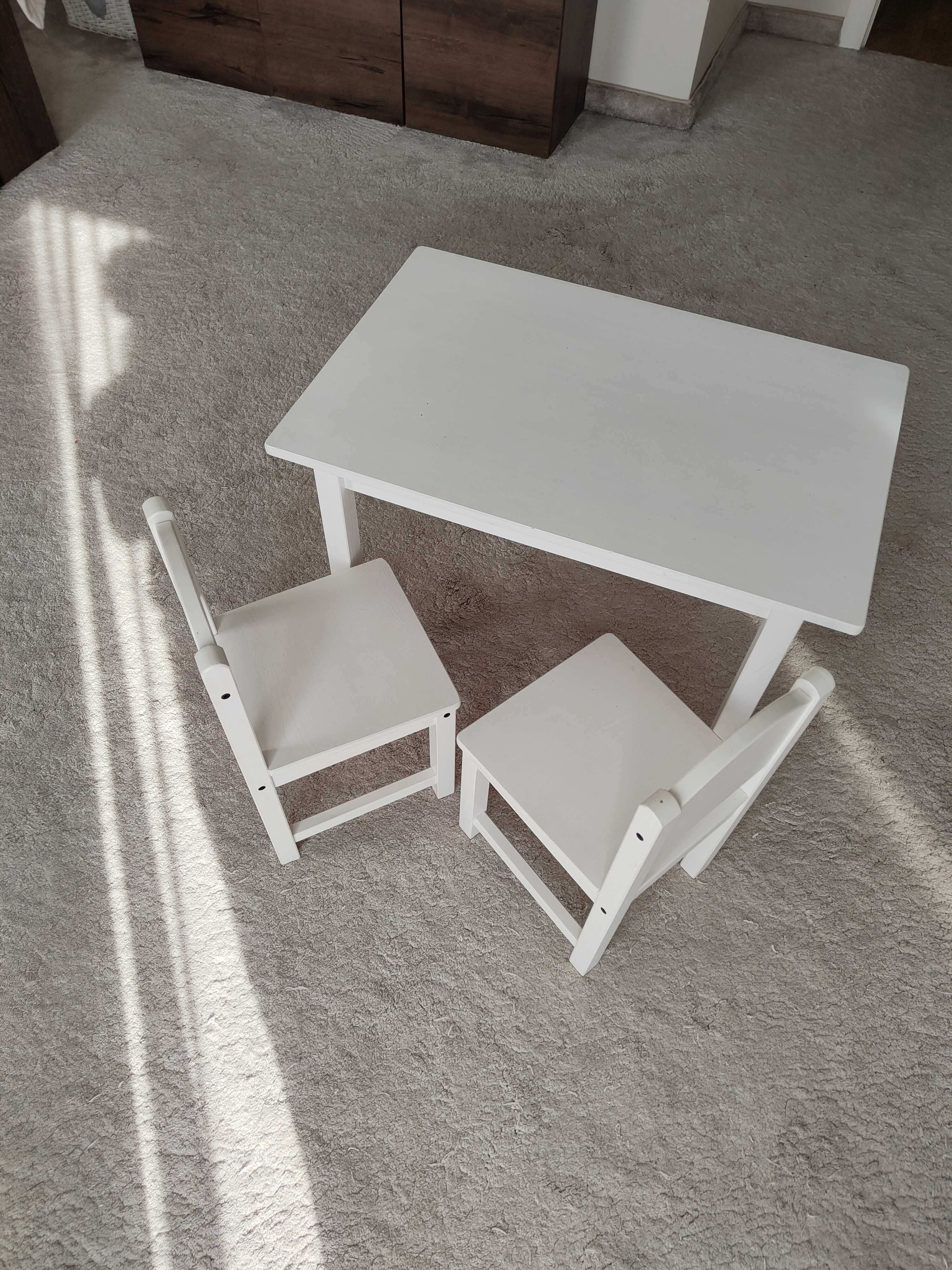 Stolik z 2 krzesłami dla dzieci, Ikea Sundvik, drewniane
