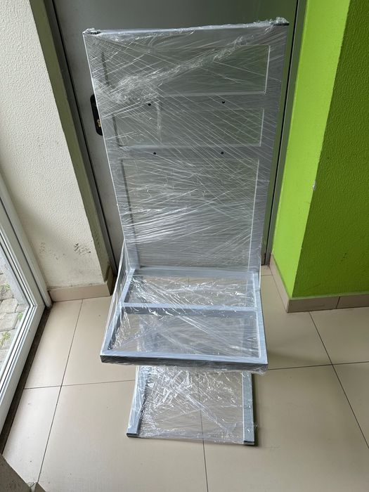 Стійка для акумулятора (підставка, стойка акумулятора)