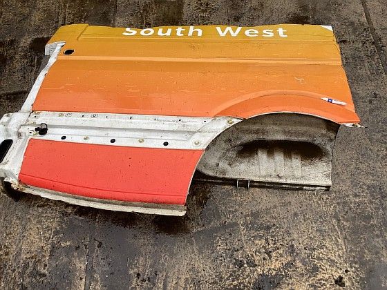 Частина кузова Вирізаний елемент Sprinter W906 Спринтер Шрот С6