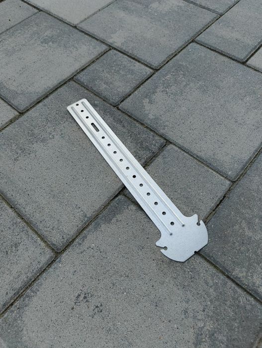 Wieszaki do profili aluminiowych 27cm