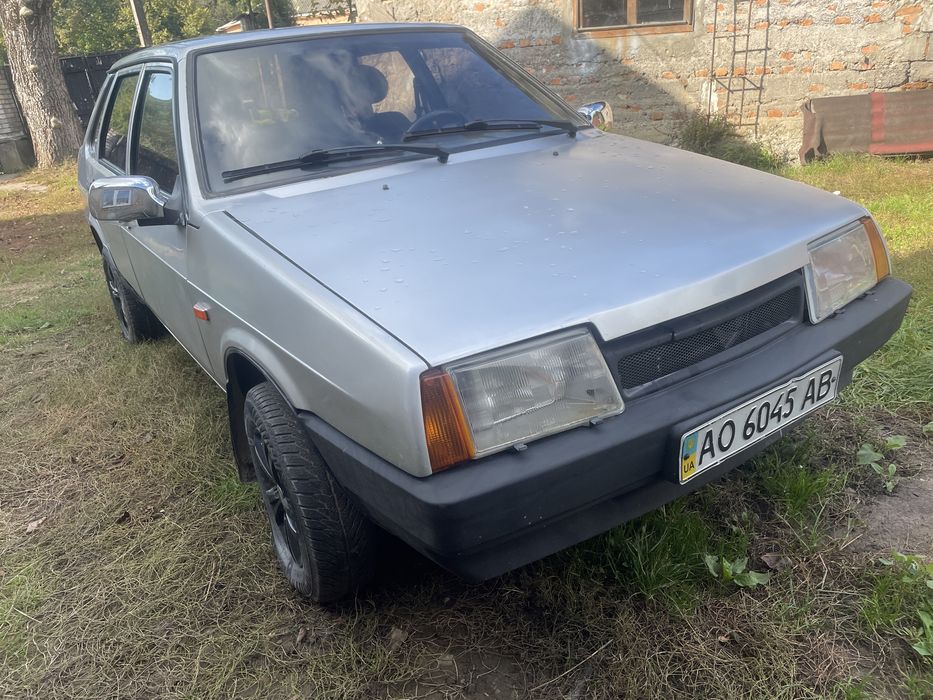 Продається автомобіль Ваз 21099
