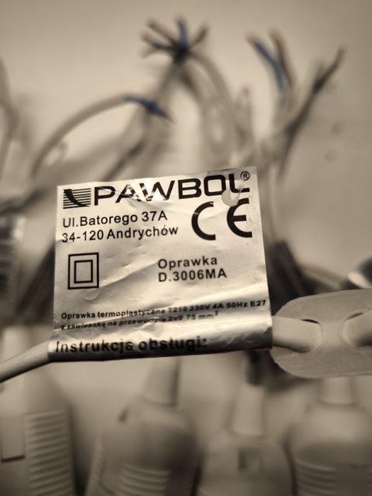 Oprawki E27 Pawbol z przewodem i wieszakiem