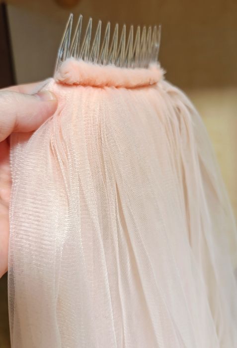 Фата весільна з фатину