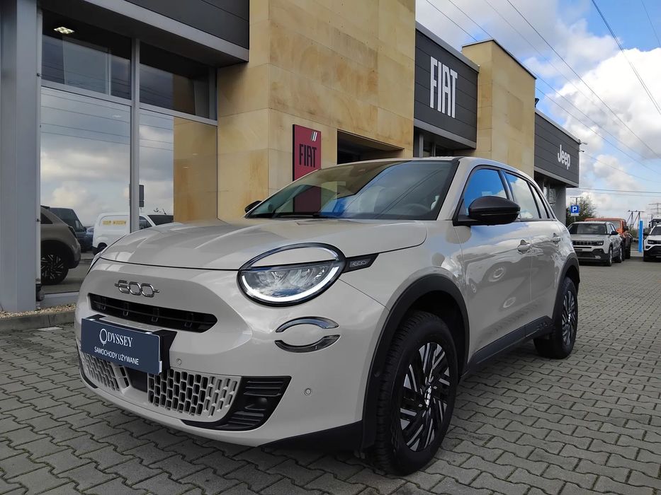 Fiat 600 1.2 Hybrid 100KM e-DCT Pakiet Komfort(Salon PL,I wł.,FV-VAT23%)