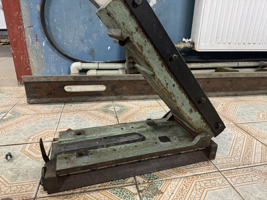 Синусная магнитная плита 400*125