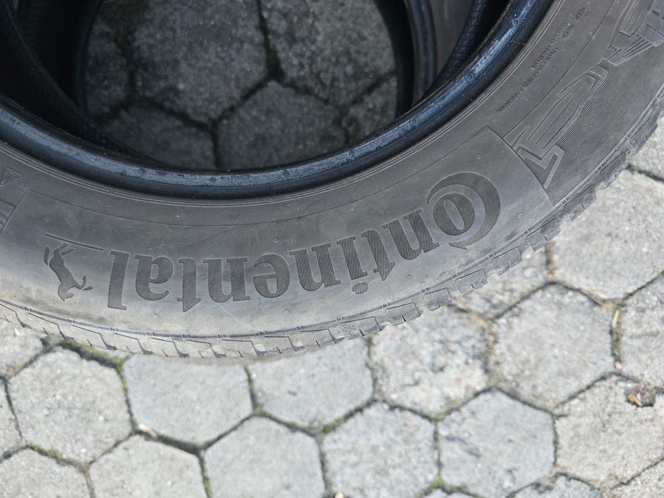 Opony Continental AllSeasonContact 225/60/172