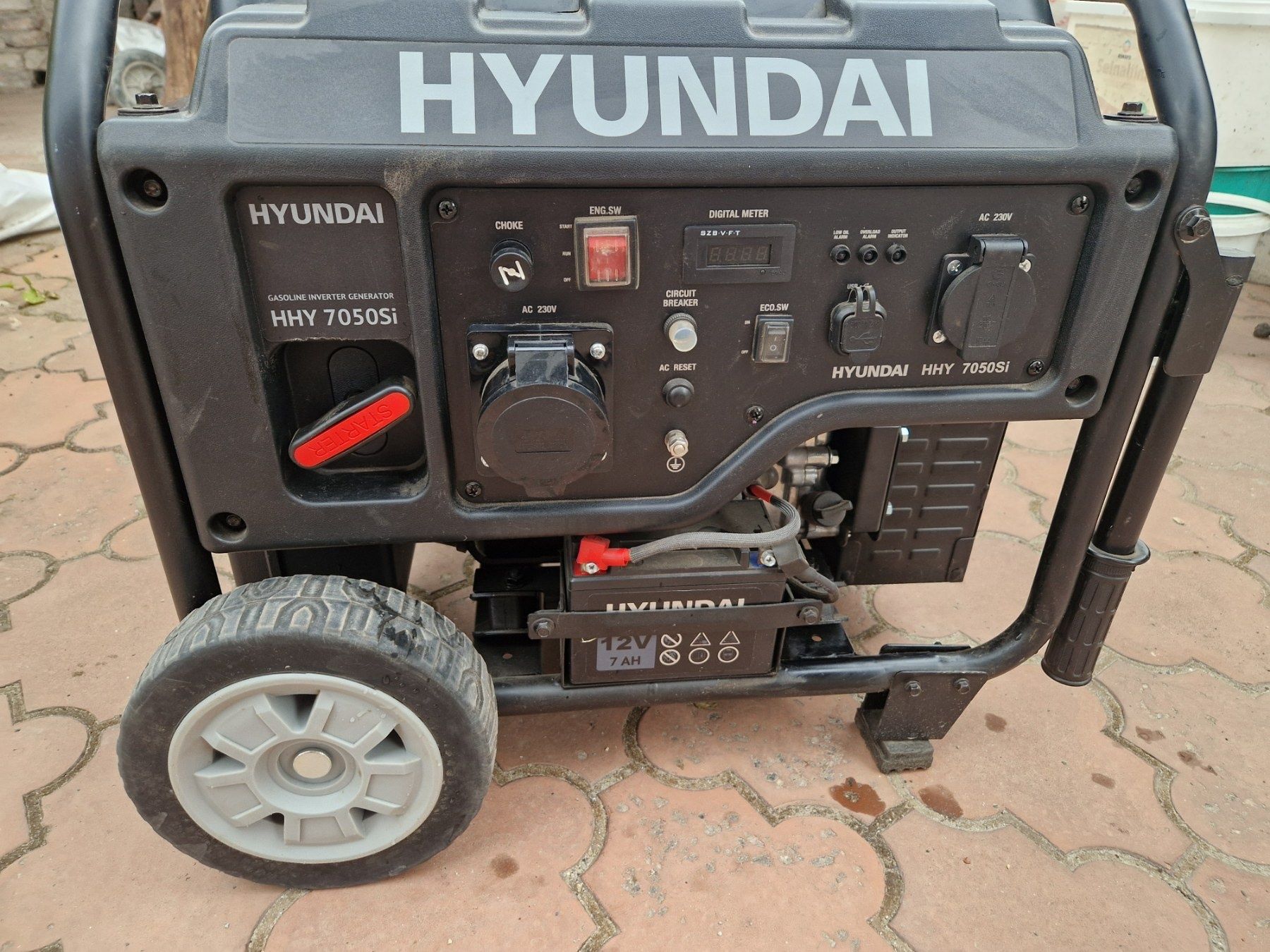 Продам інверторний генератор HYUNDAI  5.5КВТ