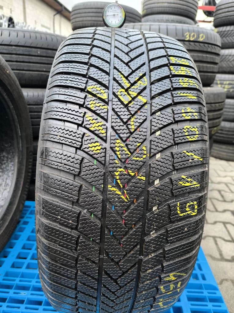 *opona Bridgestone blizzak Lm005 255/50/19 pojedynka