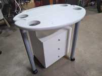 Vende se mesa manicure