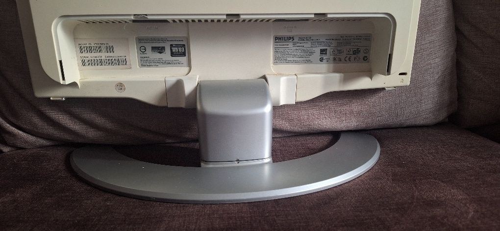 Vendo monitor Philips 170C5