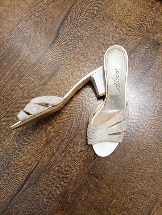 Жіночі літні шкіряні  шльопанці  р  40  Francesca Italy