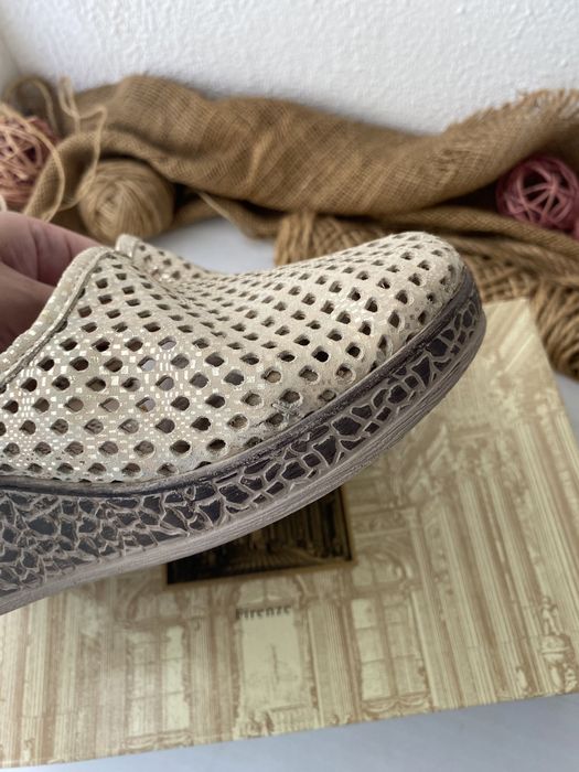 Босоножки кожаные фирменные