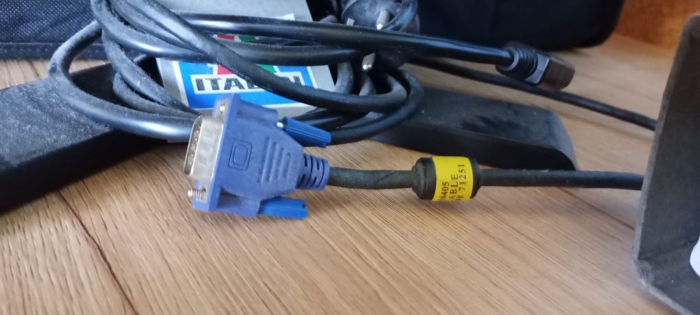 Monitor Dell starego typu