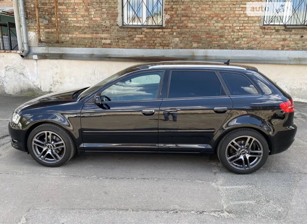 Продам Audi A3 1.6 tdi