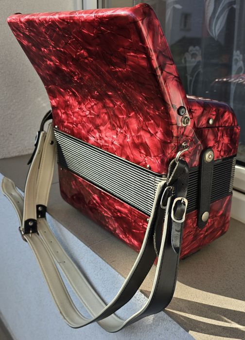 Akordeon HOHNER Student 48 basów, idealny dla początkujących! Gwarancj