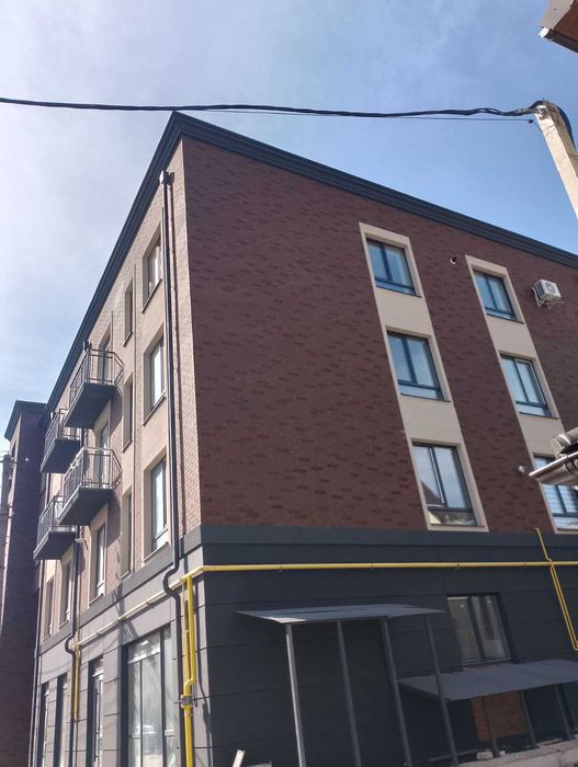 1 кім біля озера та парку на Вагилевича