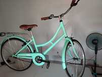 Vendo bicicleta de Senhora Roda 24