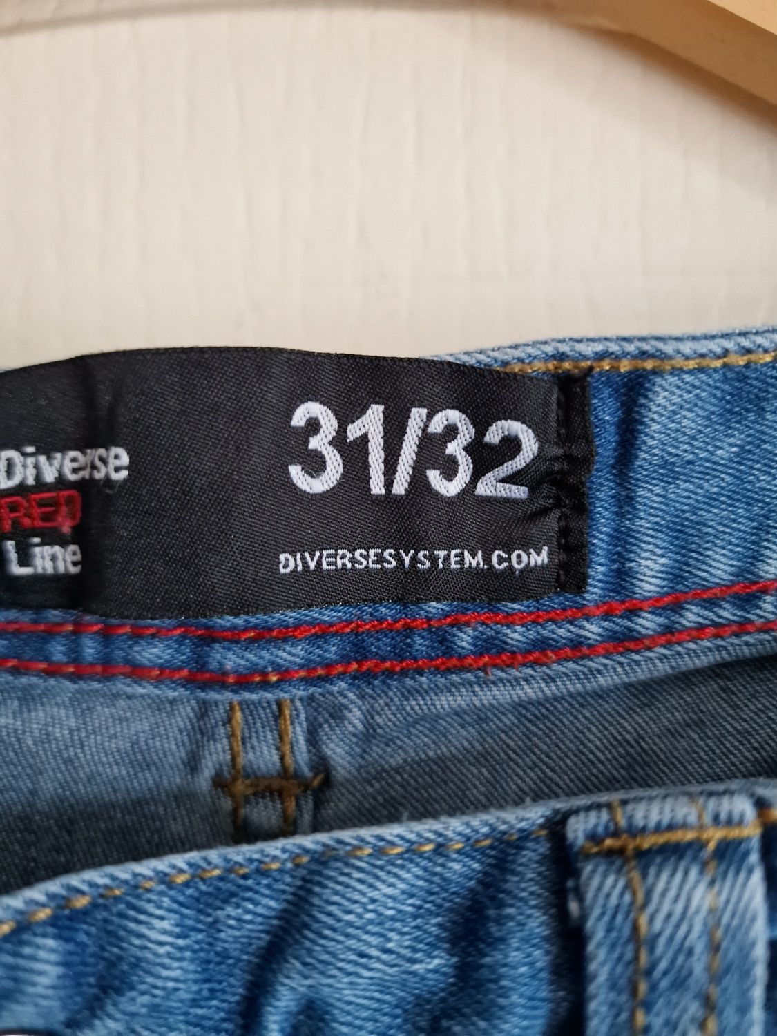 Jeansy marki diverse