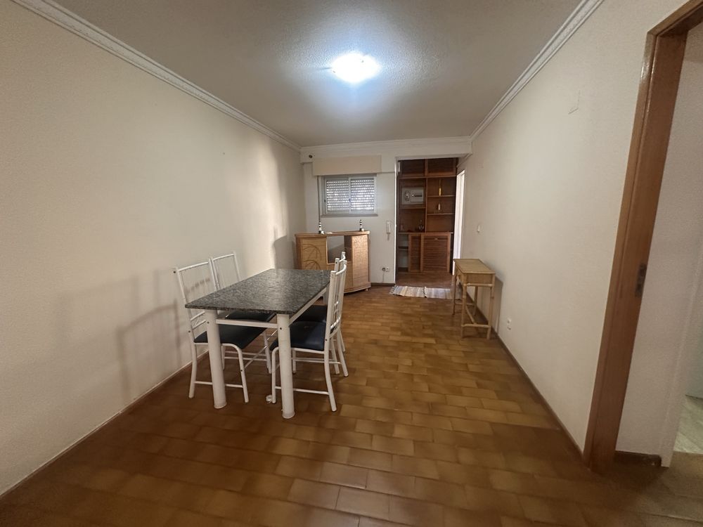 Vendo mesa granito