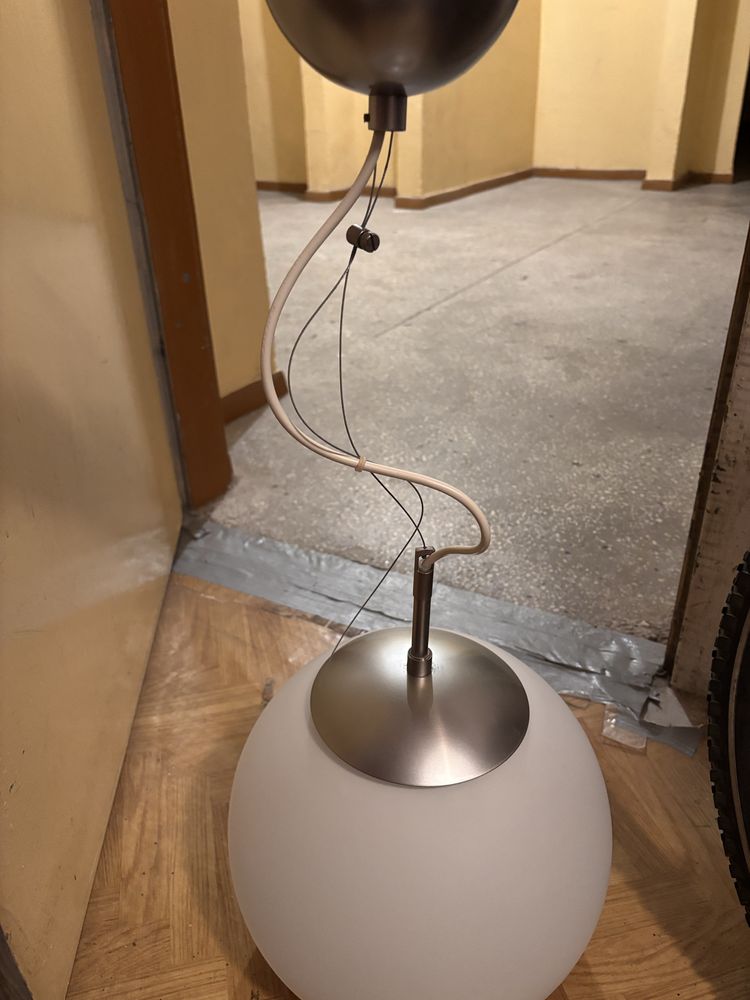 Lampa z okraglym kloszem IKEA 10937