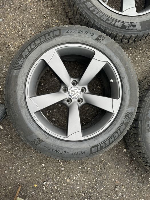 Зимові шини резина на дисках r19 5:112 audi touareg cayenne 3 255/55