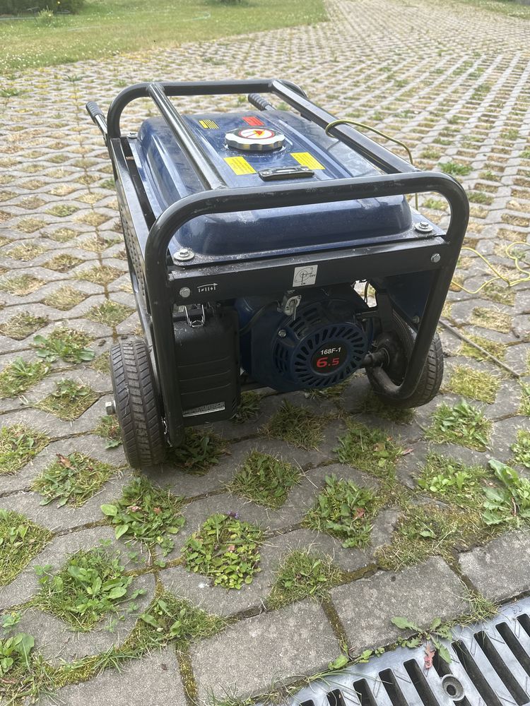 Generator pradu 2,5 kW Westands AVR