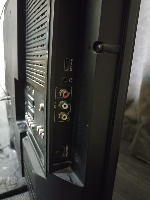 Продам телевізор SHARP