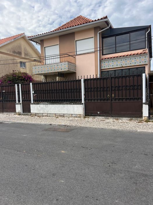 Quarto Cascais alvide