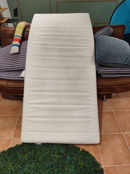 Colchão IKEA  90x200