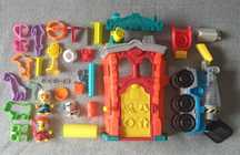 Zestaw playdoh remiza strażacka auto policjant strażak gratis motor