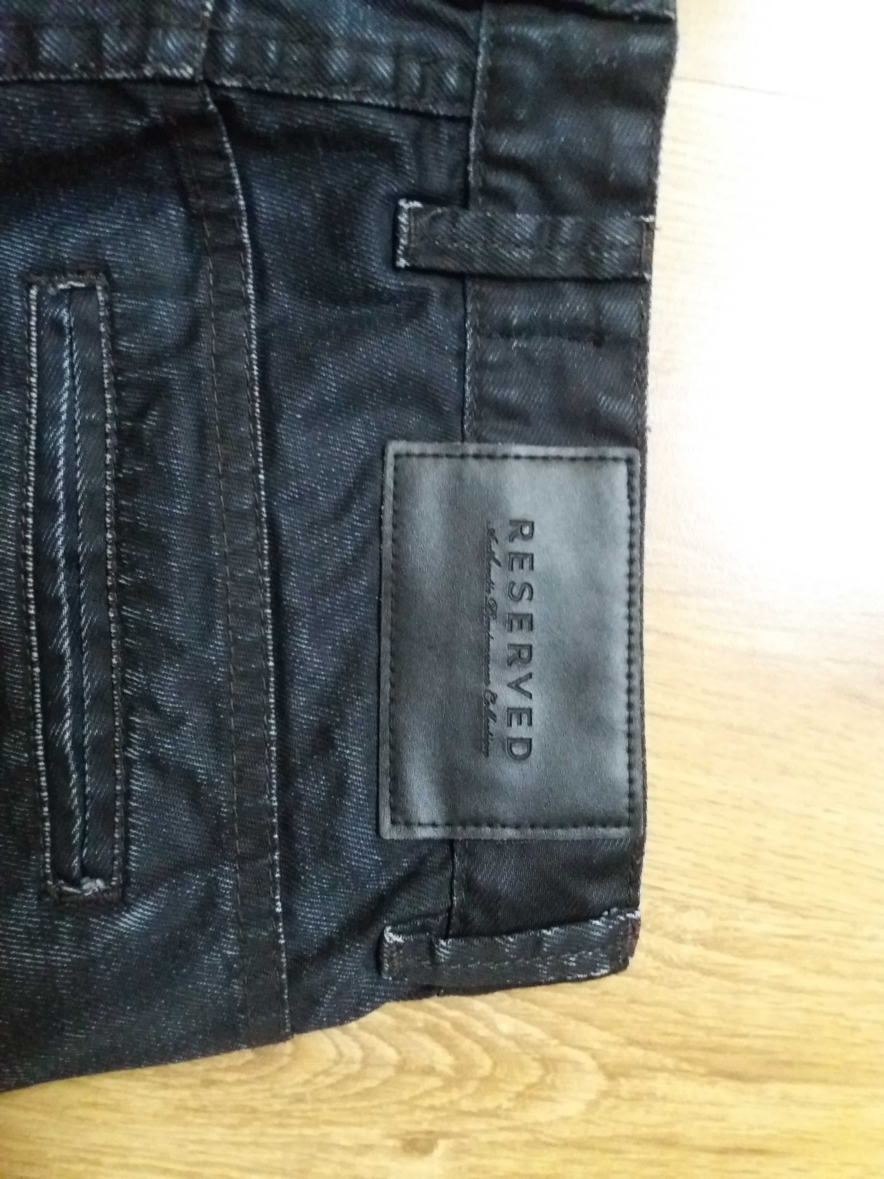 Spodnie dżinsowe Reserved W30 L34
