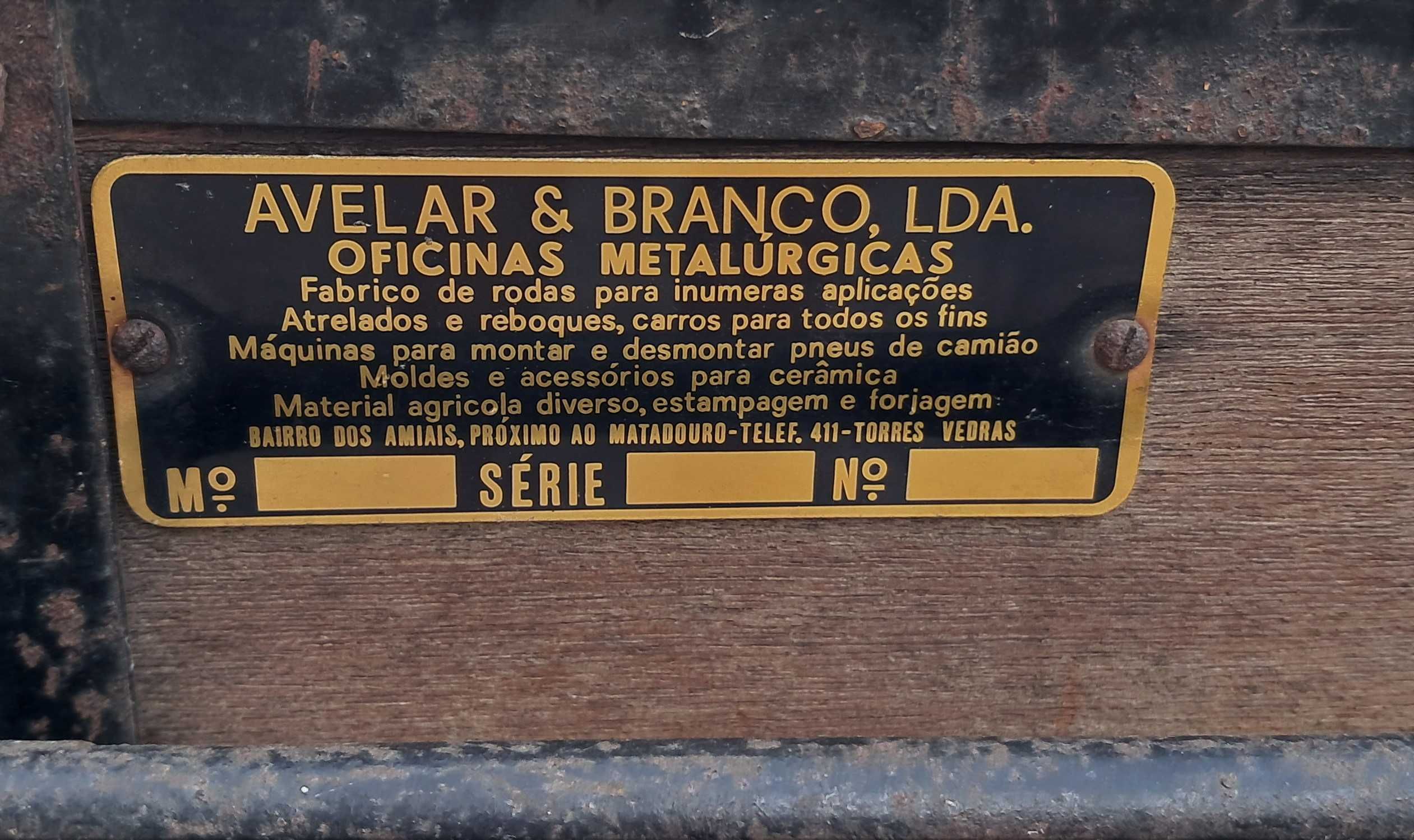 Atrelado/reboque para carga geral