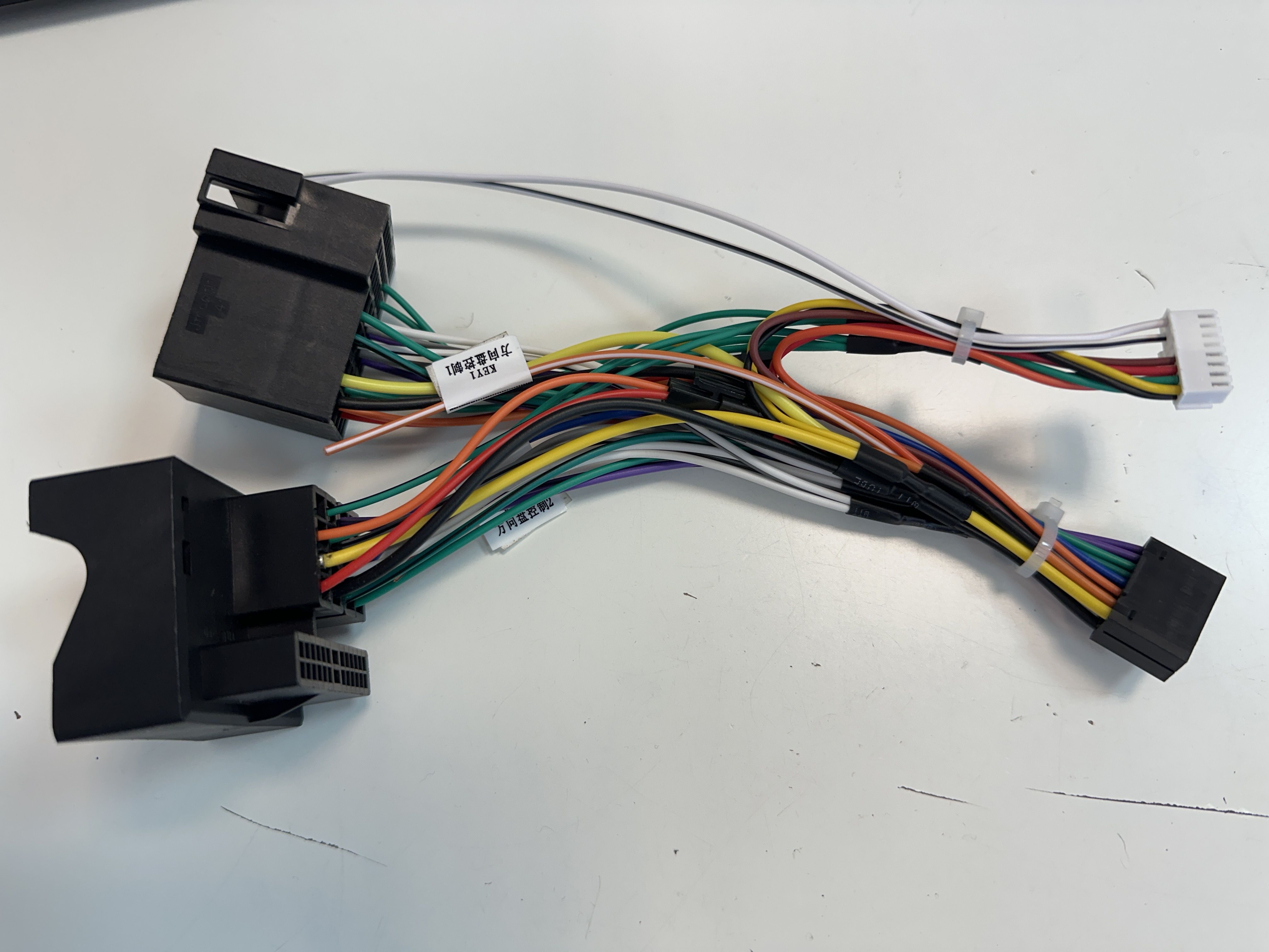 przejściówka adapter do podłaczenia radia z androidem