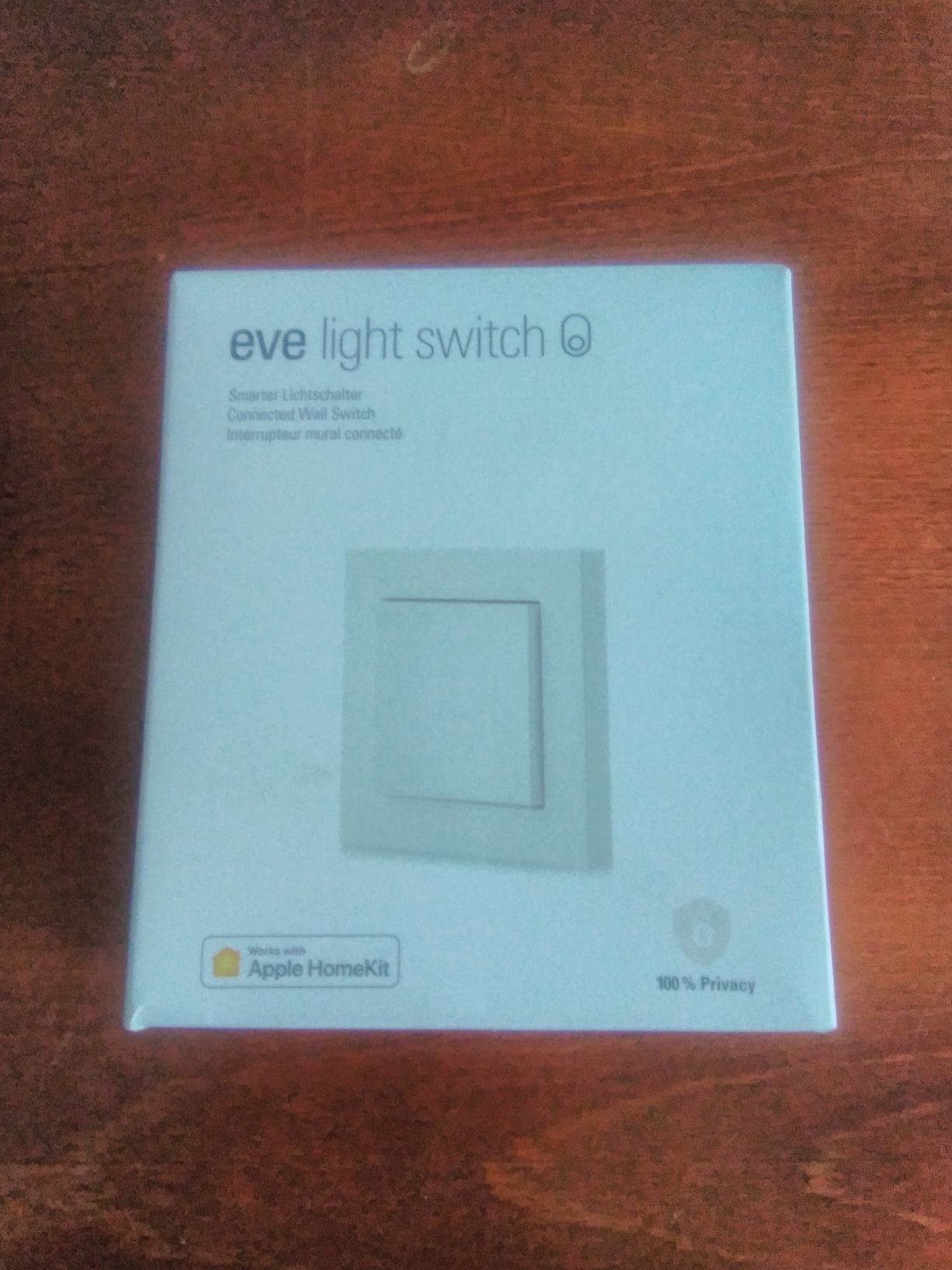 Przycisk (Bluetooth)Eve light switch