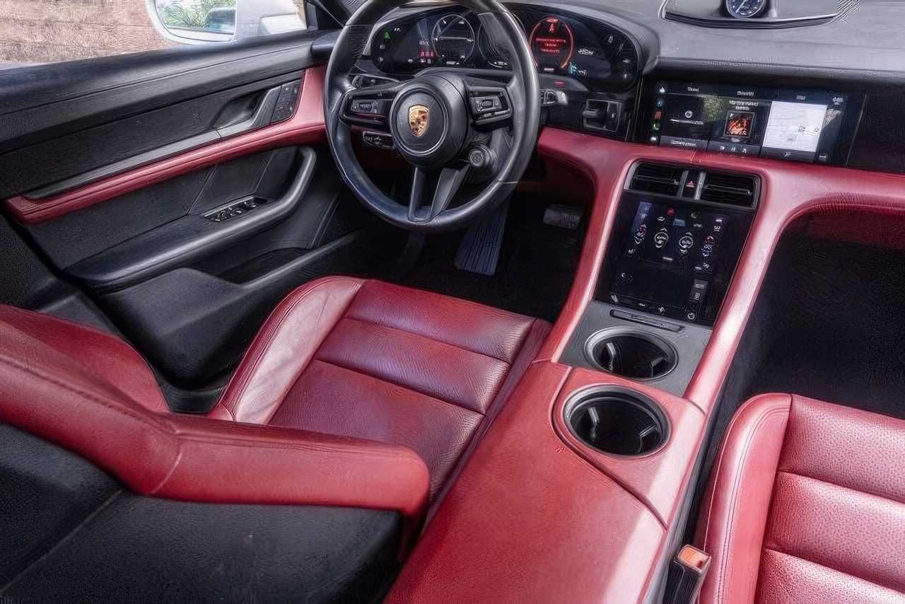 2022 Porsche Taycan 4S