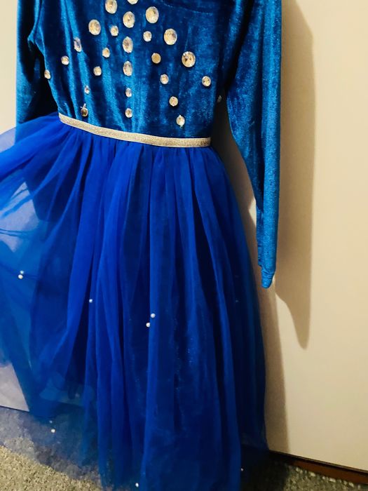 Платье Эльзы с накидкой