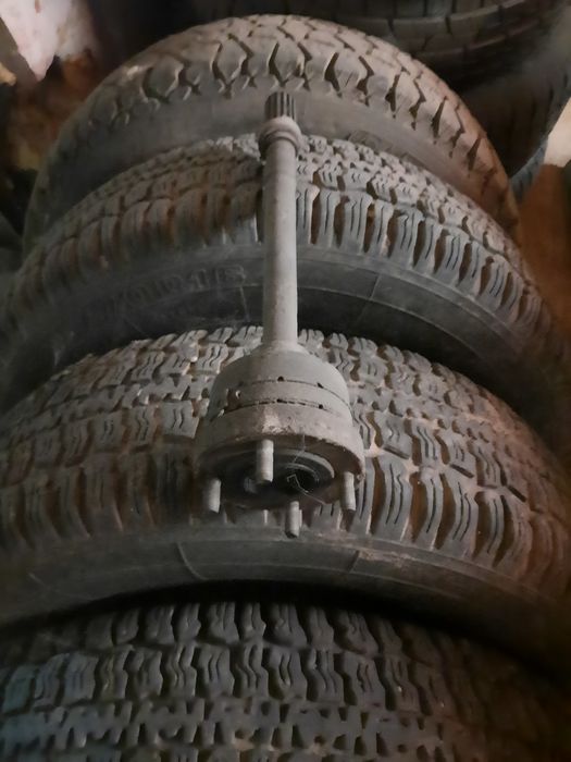 Продам запчастини нива шевроле