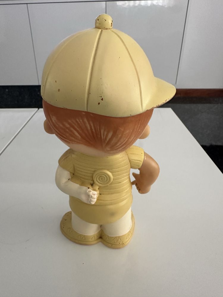 Boneco muito antigo de borracha