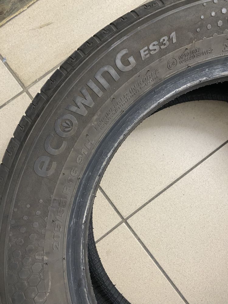 Opony kumho ecowing ES31