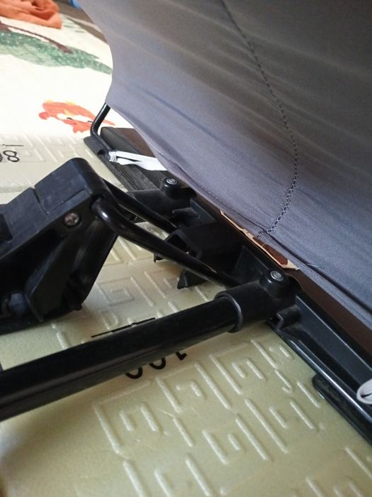 Шезлонг,крісло-гойдалка