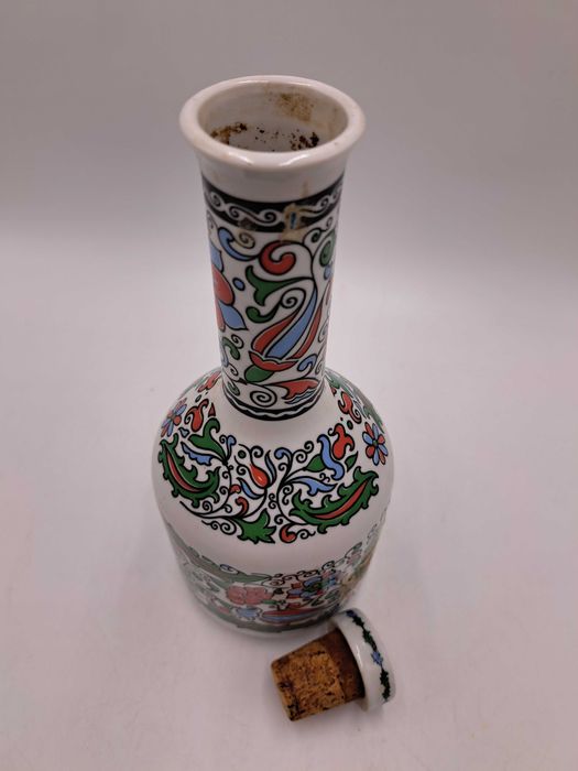 Butelka porcelanowa na metaxę karafka z korkiem kwiaty liście